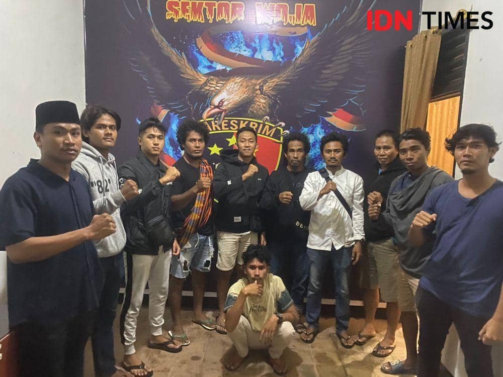 Foto terduga pelaku, TD saat diamankan polisi (Dok/Polsek Woja)