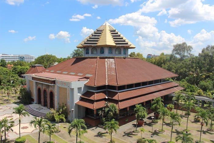 Profil Masjid Kampus UGM, Berdiri Setelah Suharto Lengser