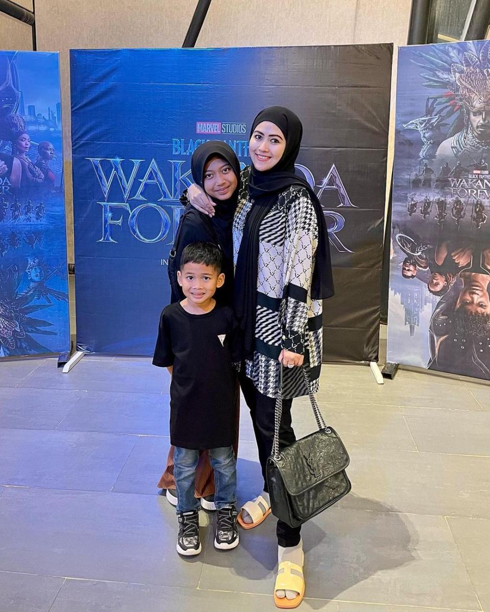 OOTD hijab bukber ala Meggy Wulandari (instagram.com/meggywulandari_real