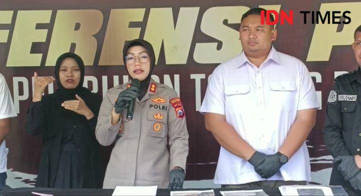 Kapolres Pelabuhan Tanjung Perak Surabaya, AKBP Herlina saat memberikan penjelasan dalam konferensi pers ungkap kasus perang sarung. (IDN Times/Khusnul Hasana)