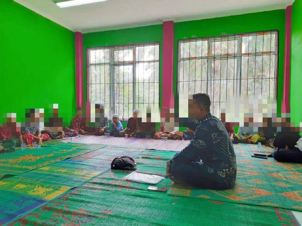 Kemensos Lakukan Hipnoterapi pada 25 Santri di Padang Lawas (dok. Kemensos)
