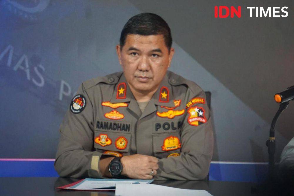 Polri Libatkan Pecalang Amankan KTT AIS Forum 2023 di Bali