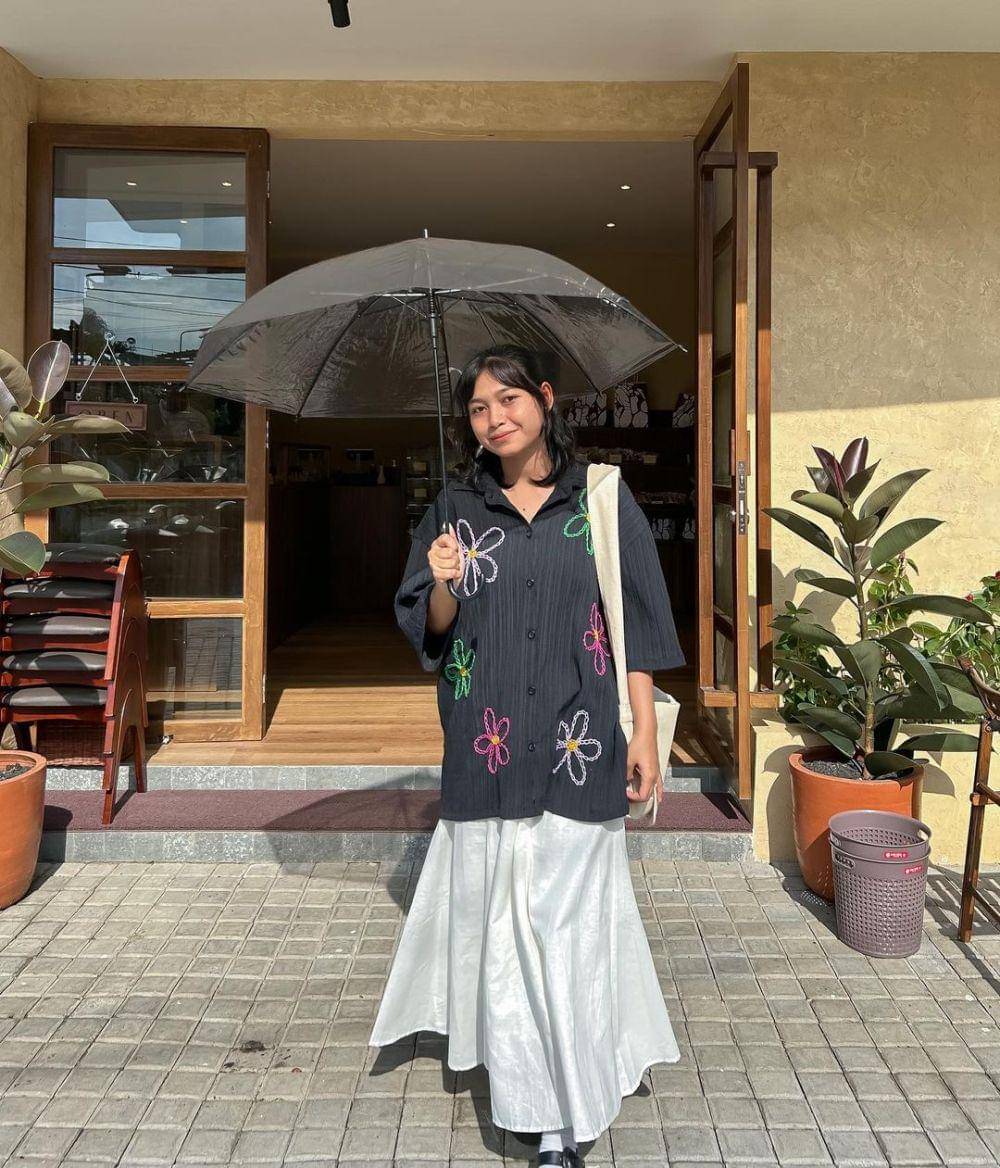 OOTD Lebaran untuk Cewek Mungil (instagram.com/avindayp)