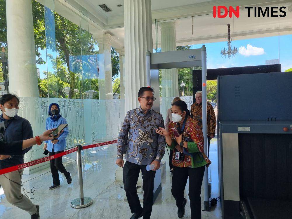 Dirut PT Freeport Indonesia, Tony Wenas di Kompleks Istana Kepresidenan Jakarta (IDN Times/Ilman Nafi'an)