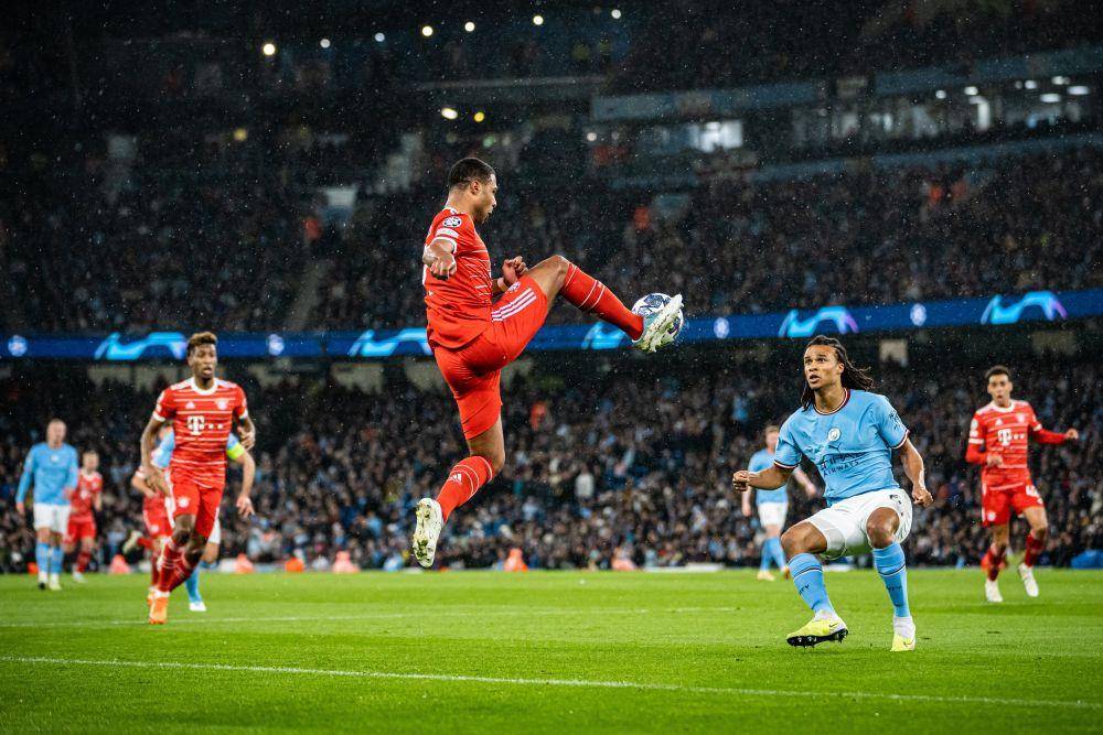 Potret dalam duel Manchester City vs Bayern Munich, Rabu (12/4/2023). (Twitter/FCBayern).