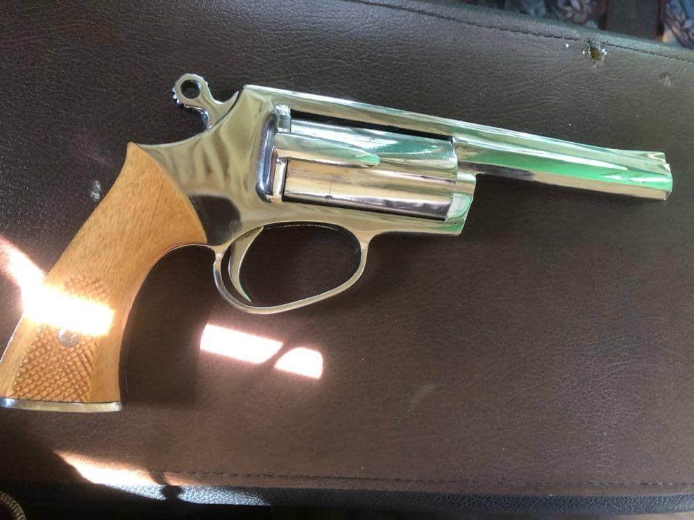 Penampakan BB senpai rakitan milik tersangka Biper. (Dok. Polres Mesuji).