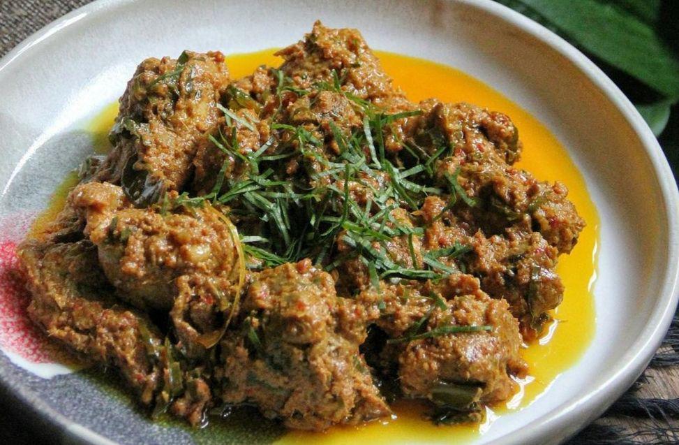 Resep Rendang Ayam Melayu, Bumbu Rempahnya Semerbak!
