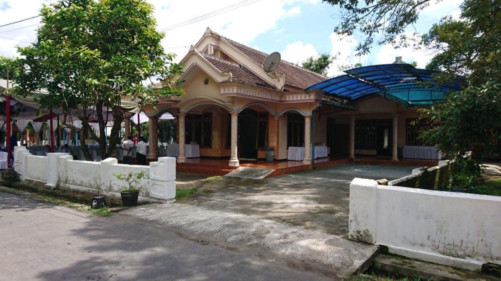 Suasana di rumah Anas Urbaningrum di Blitar. IDN Times/ Bramanta Pamungkas