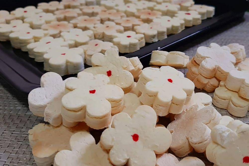ilustrasi kue bangkit susu (youtube.com/Yuniar Loli Kitchen)