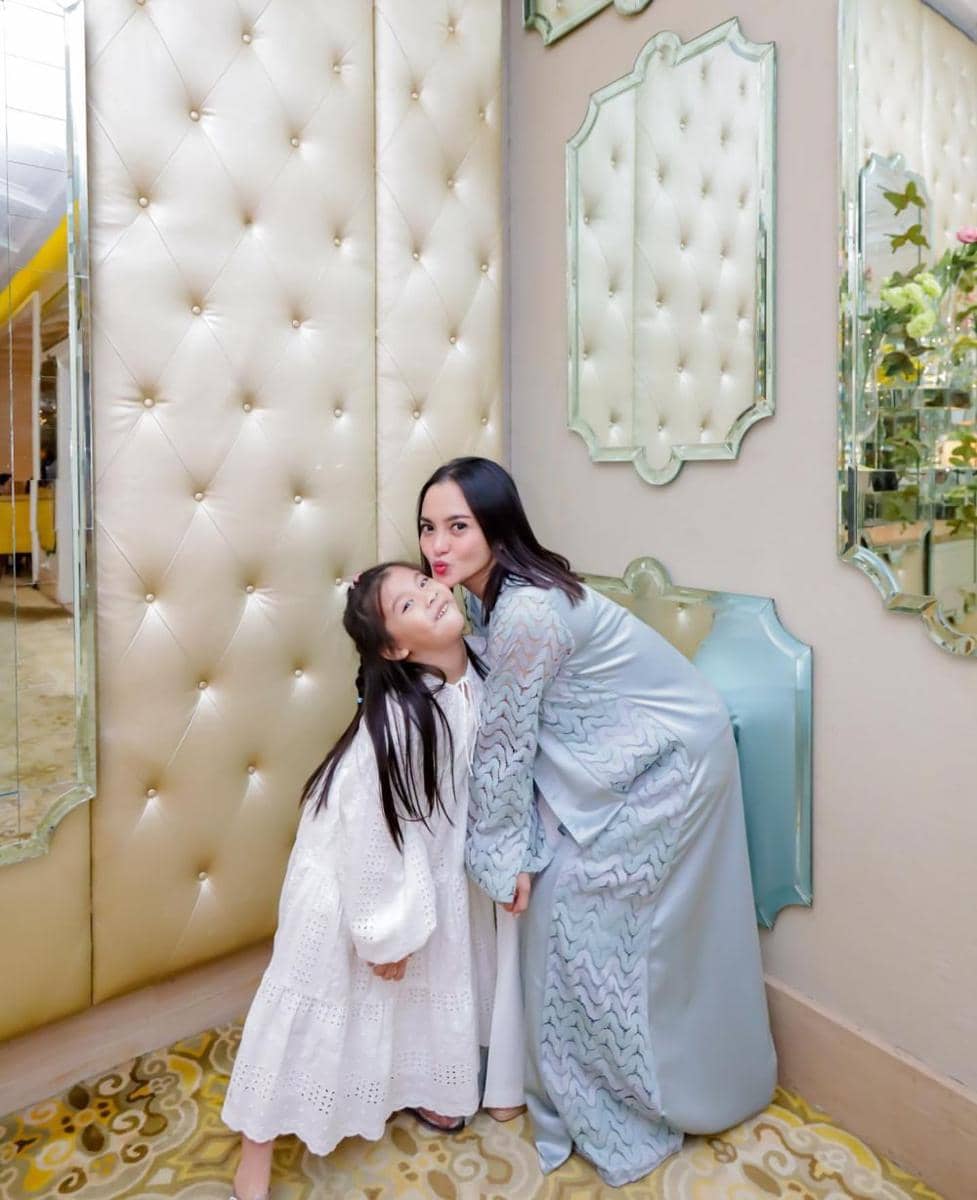 potret artis yang ditinggal meninggal pasangan karena sakit (instagram.com/ririnekawati)