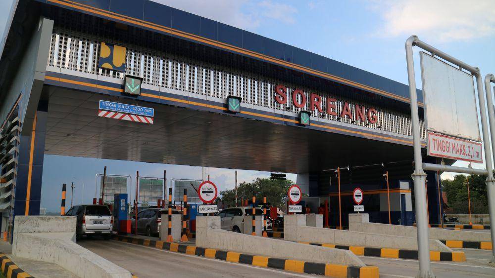 Gerbang Tol Soreang-Pasir Koja, Bandung (cmlj.co.id)