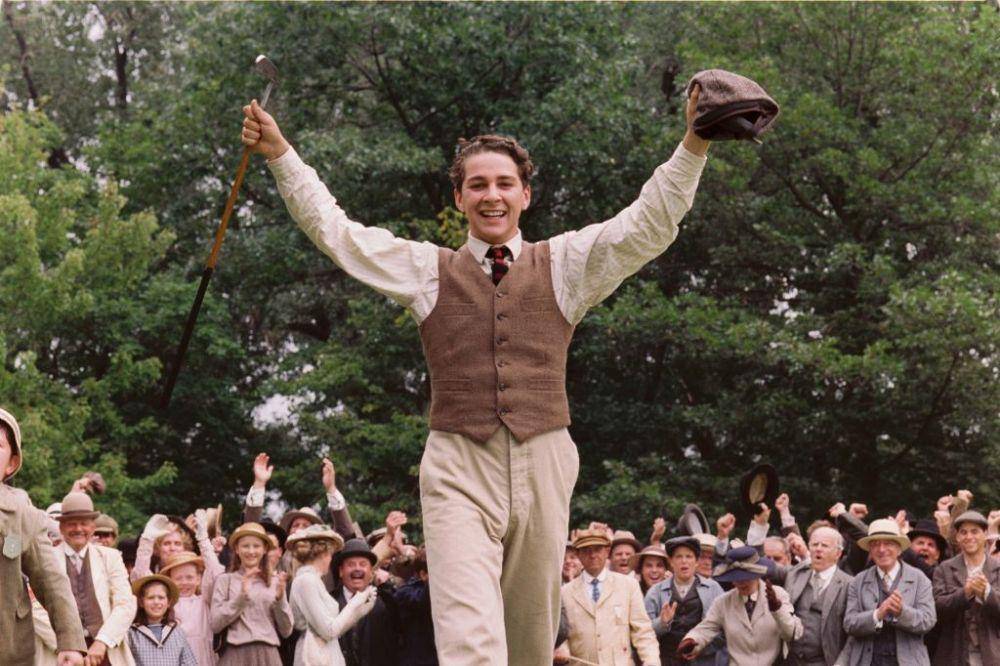 Shia LaBeouf dalam film The Greatest Game Ever Played (dok. Walt Disney Pictures/The Greatest Game Ever Played)