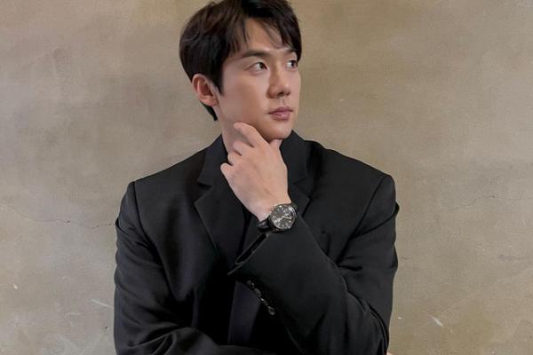 Yoo Yeon Seok (instagram.com/yoo_yeonseok)