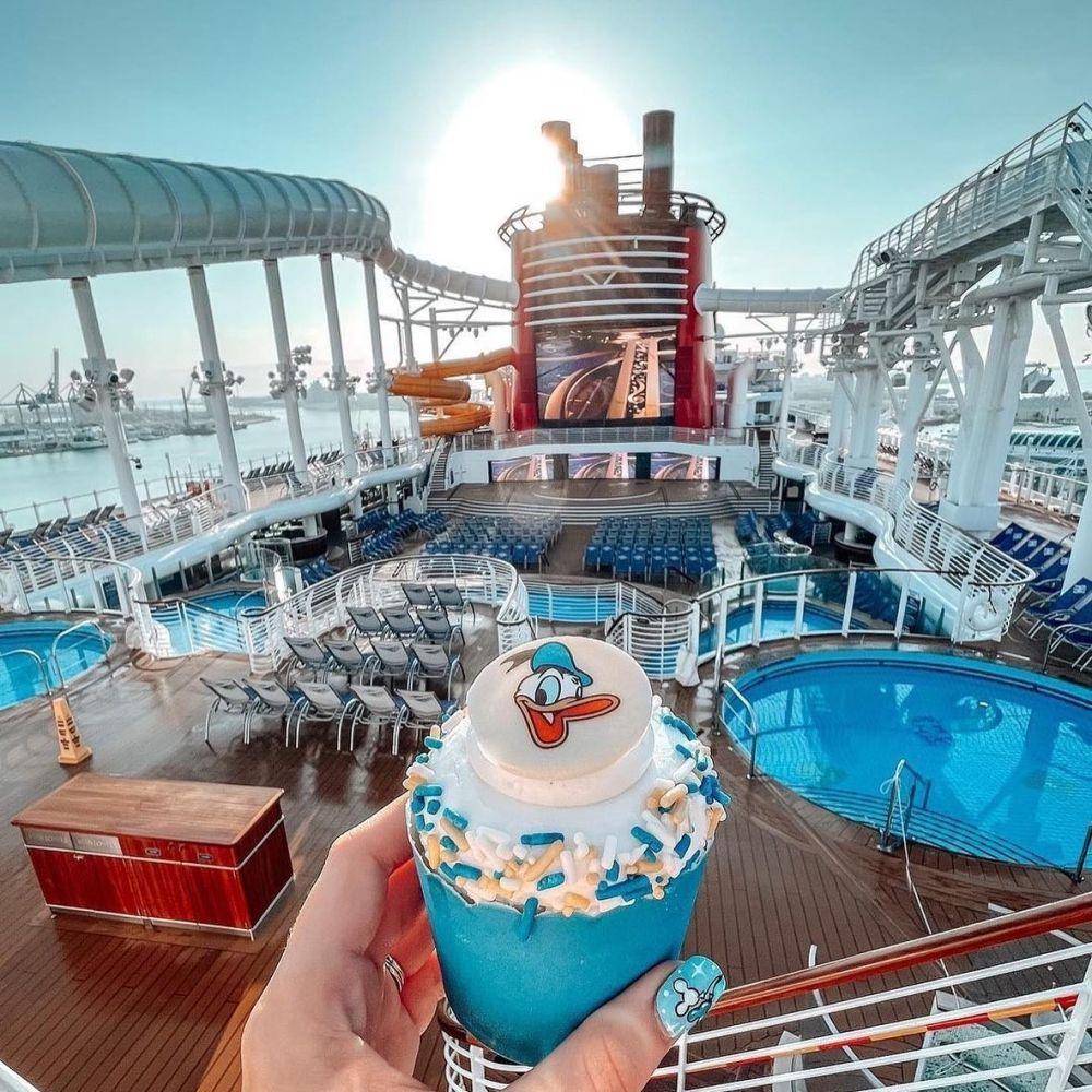 Potret Kapal Pesiar Disney (instagram.com/disneyhannahx)