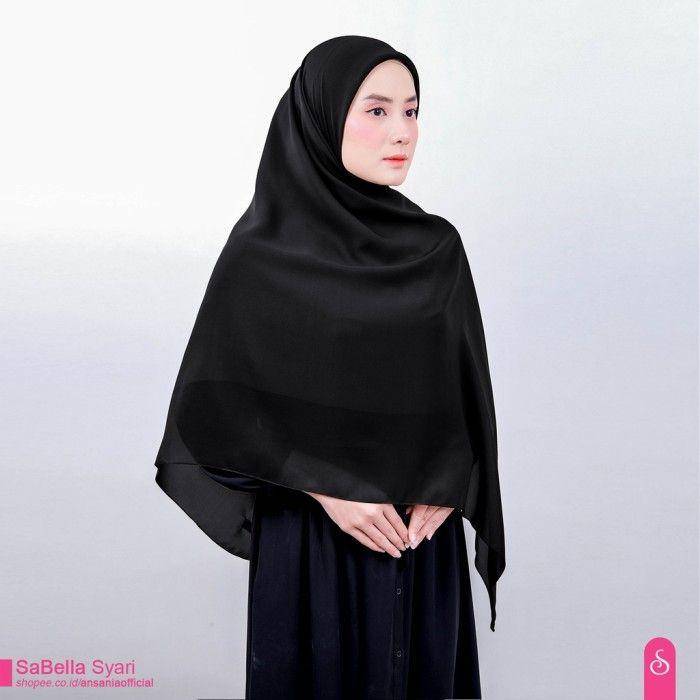 Jilbab Segi Empat Jumbo Sa Bella Syari (shopee.co.id/ansaniaofficial)