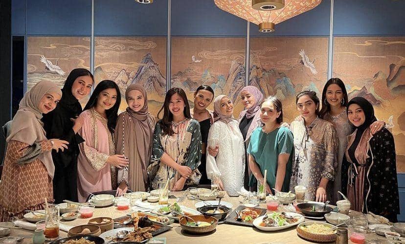 bukber ala geng arisan Cendol (instagram.com/zaskiasungkar15)