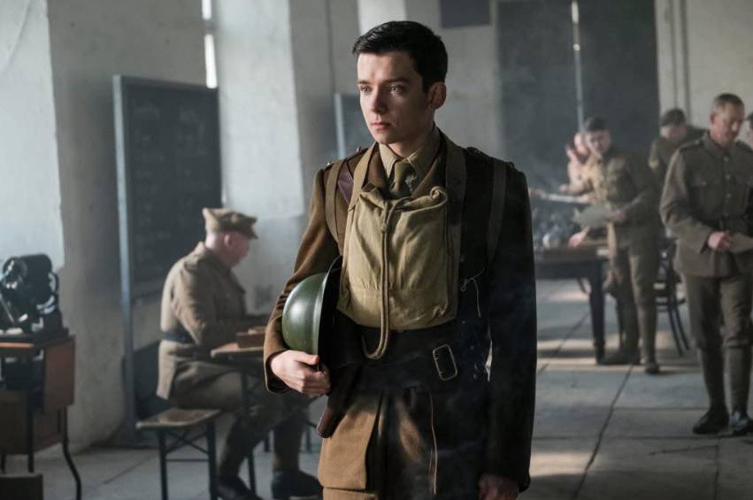 Asa Butterfield di film Journey's End (2017) (dok. Lionsgate/Journey's End)