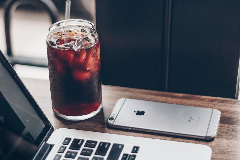 Kenapa Minuman Soda Berdesis? Ini Penjelasannya!
