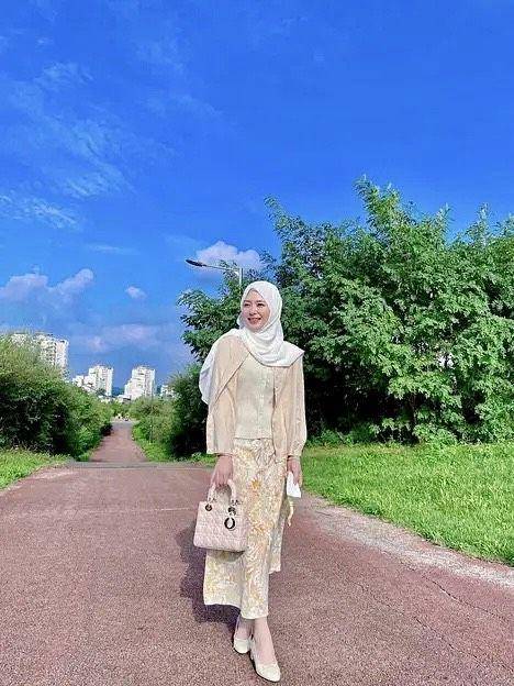 outfit hijabers (instagram.com/xolovelyayana)