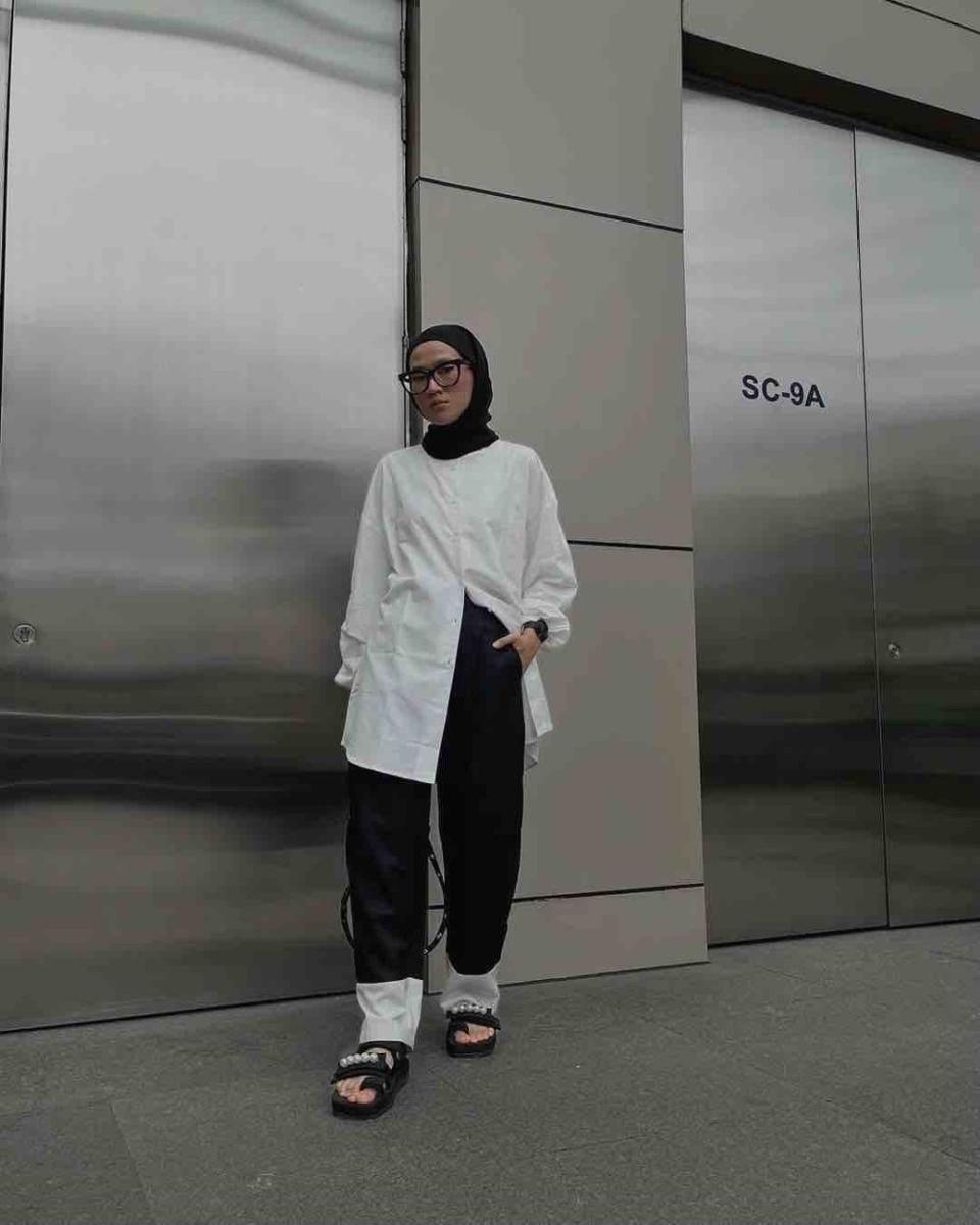 outfit hijabers (instagram.com/dillazahara)