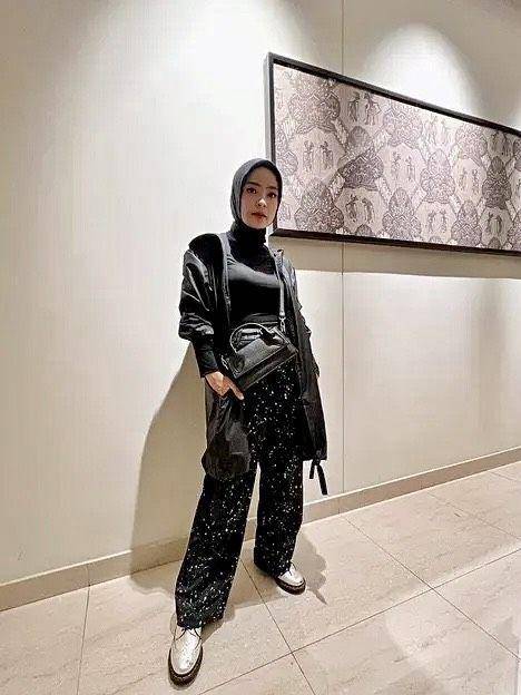 outfit hijabers (instagram.com/tantrisyalindri)