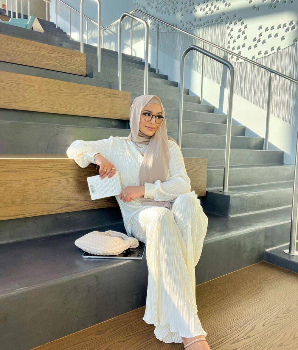 Enas Awadallah (instagram.com/enasawad96)