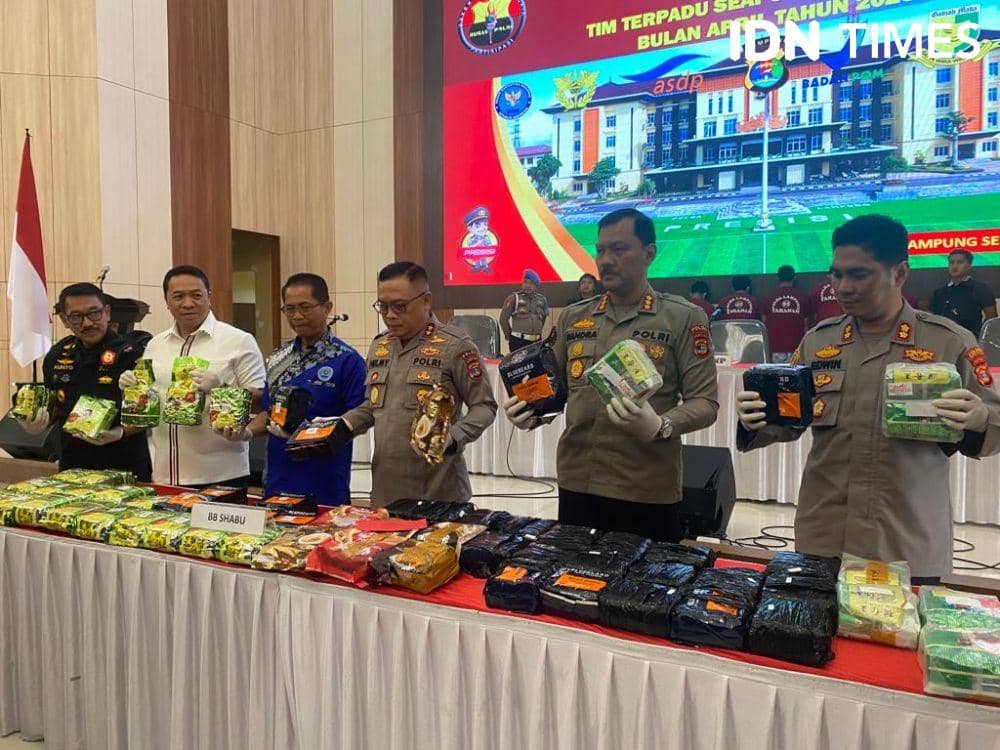 Polda Lampung Gagalkan Penyelundupan Sabu 64 Kg Senilai Rp96 Miliar