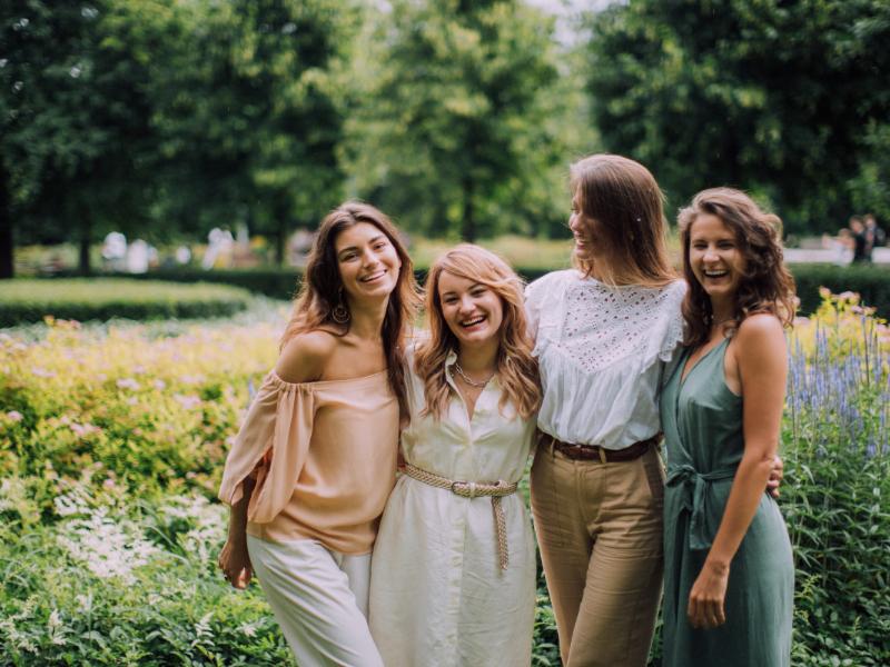 5 Alasan Pentingnya Support System saat Hadapi Quarter-Life Crisis