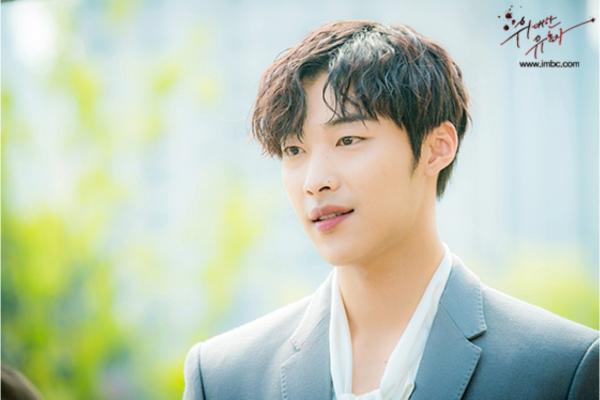 Woo Do Hwan di drama Tempted (dok. MBC/Tempted)