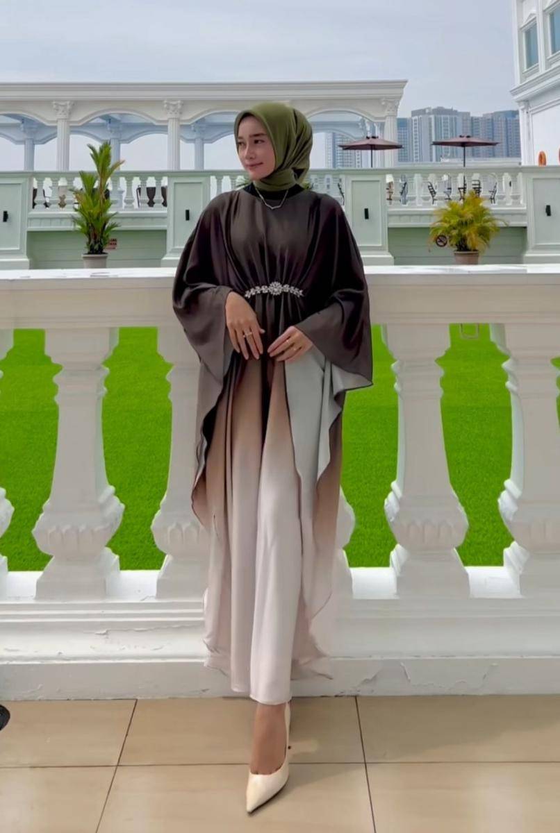 Kaftan lebaran (instagram.com/_nbillaa)