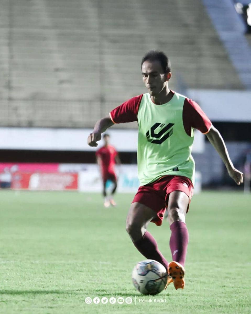 Pemain Persik Kediri saat berlatih. Instagram.com/ persikfcofficial