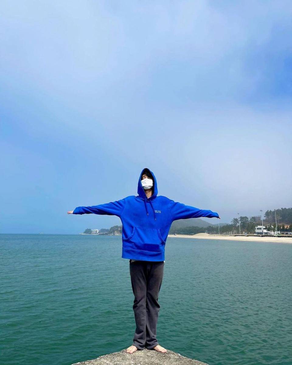 Gaya busana Lee Do Hyun (instagram.com/ldh_sky)