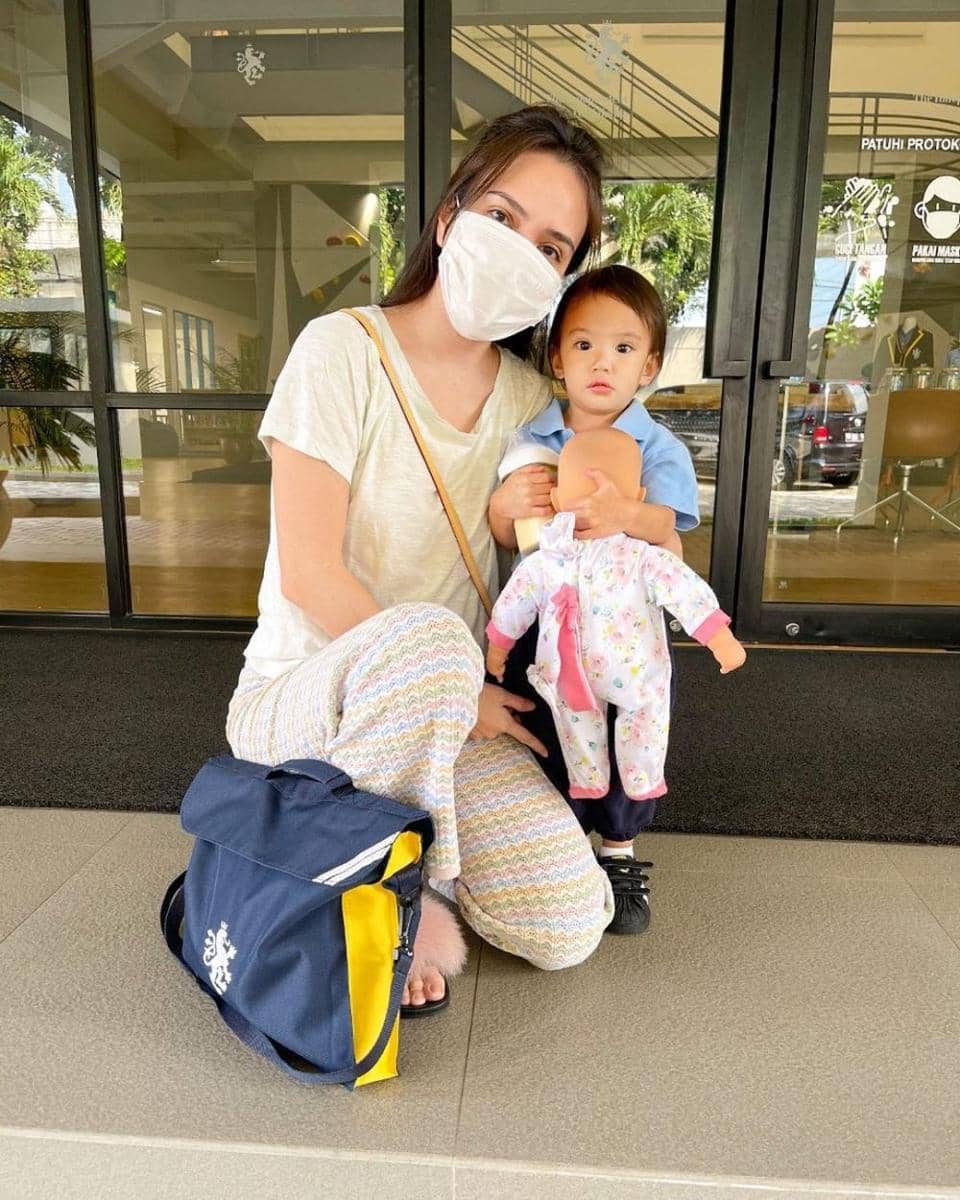 momen Shandy Aulia dan anak (instagram.com/shandyaulia)