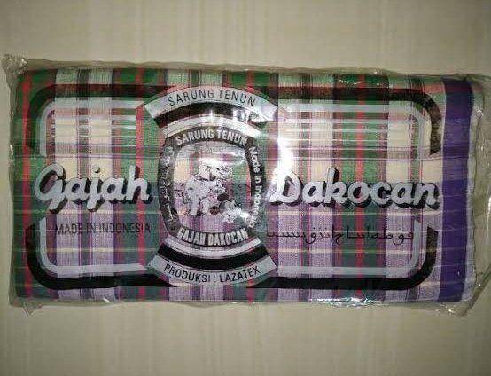 merek sarung bertema gajah (twitter.com/jukihoki)