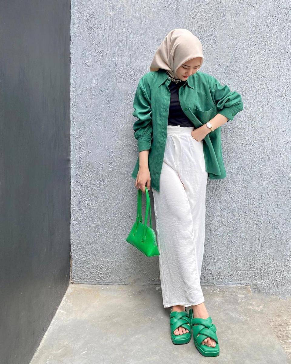 Intan Ghazella (instagram.com/intanghazll_)