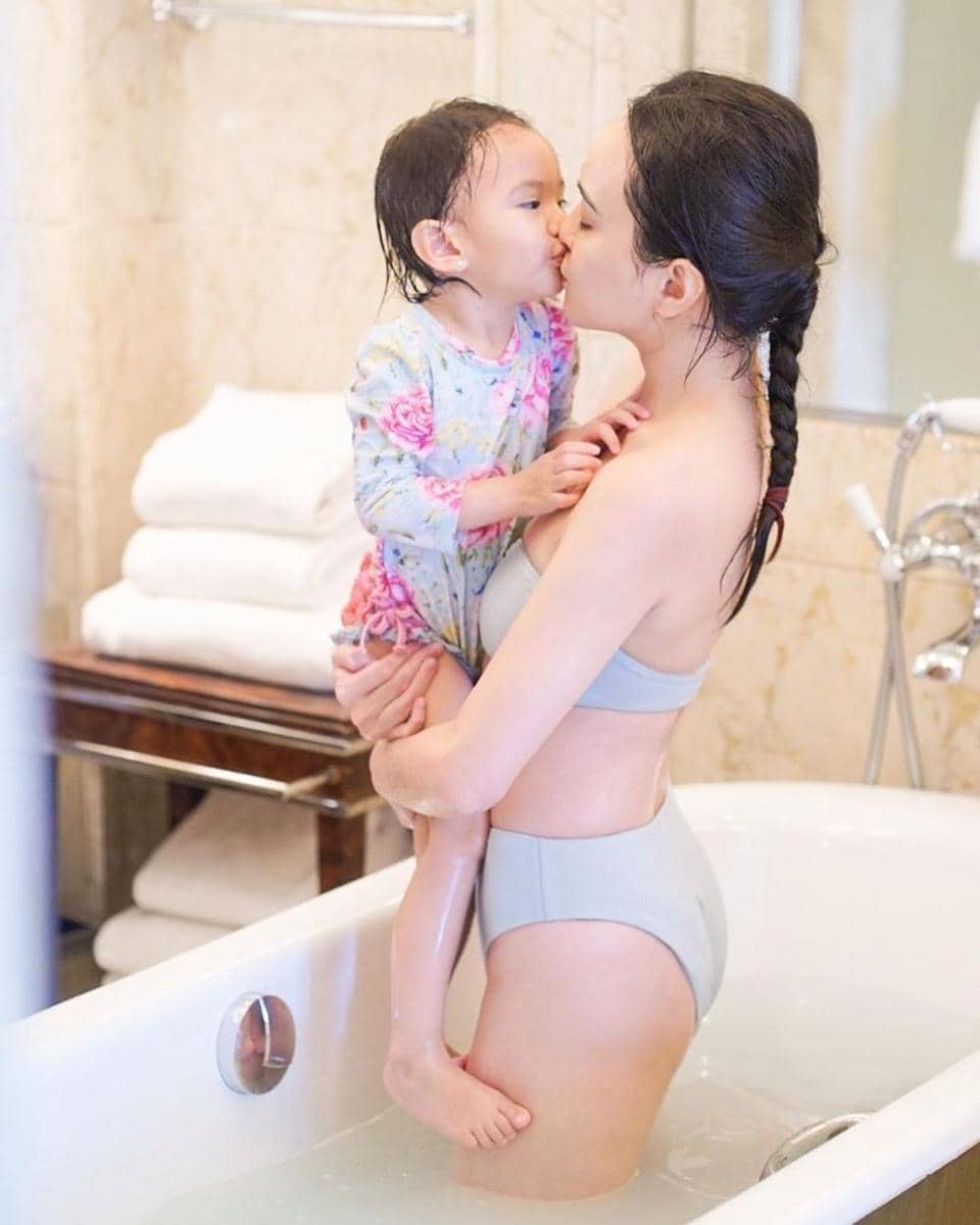 momen Shandy Aulia dan anak (instagram.com/shandyaulia)