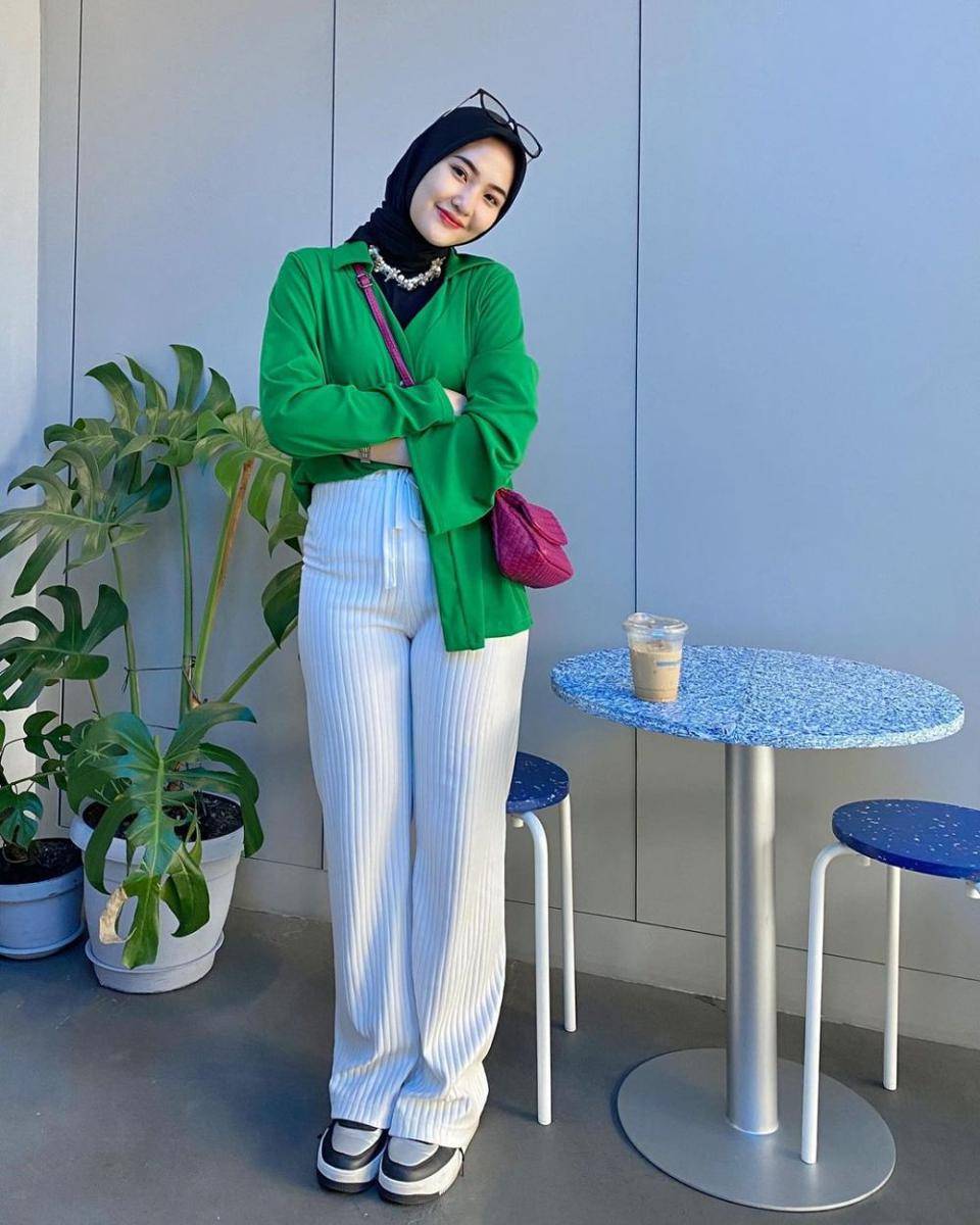 Intan Ghazella (instagram.com/intanghazll_)