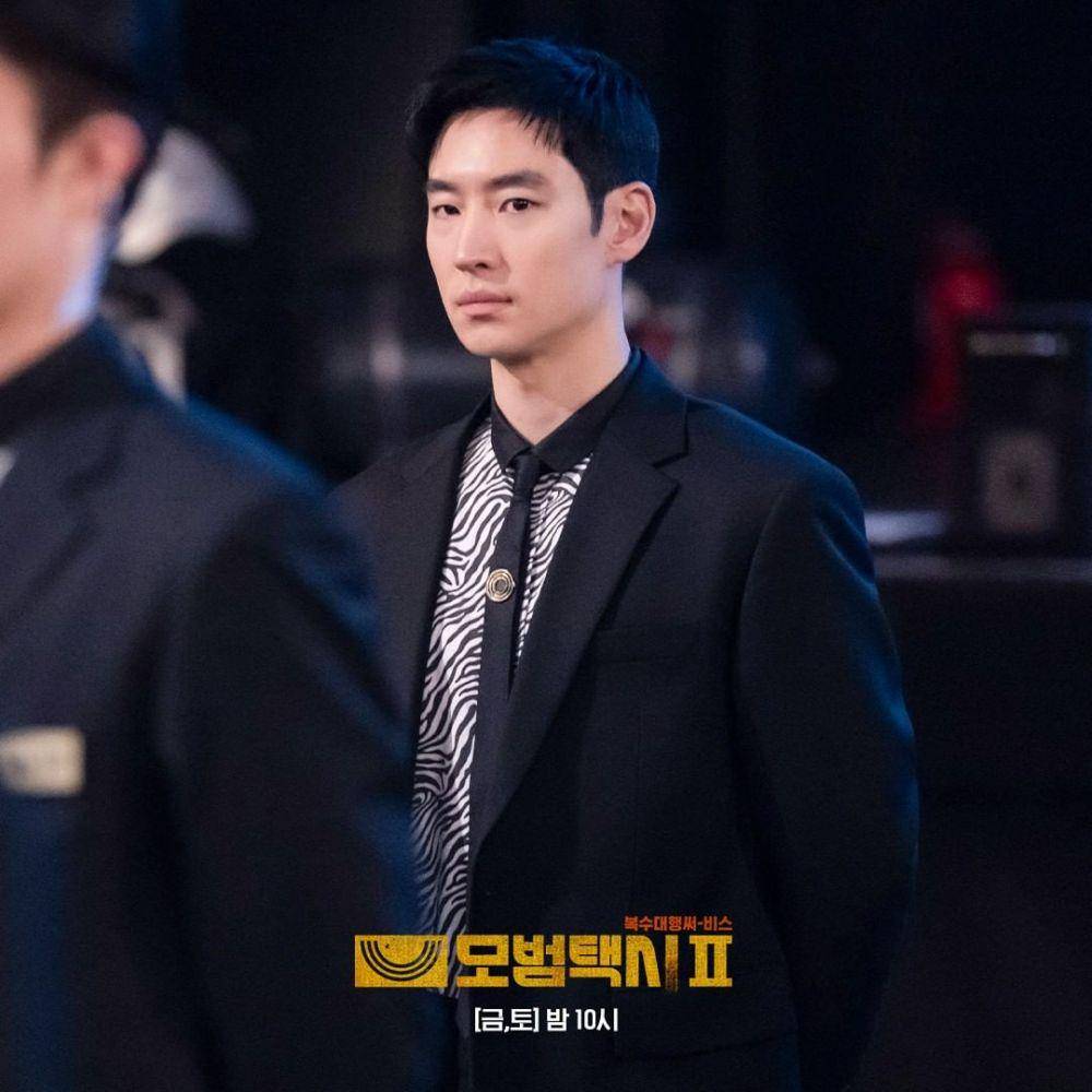 Lee Je Hoon di Taxi Driver 2 (instagram.com/sbsdrama.official)