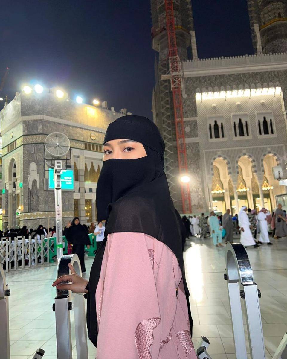 potret Dara Arafah umrah (instagram.com/daraarafah)