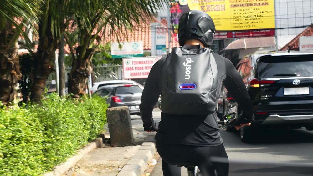 Dyson Air Quality Backpack Catat Data Polusi Udara Secara Real Time