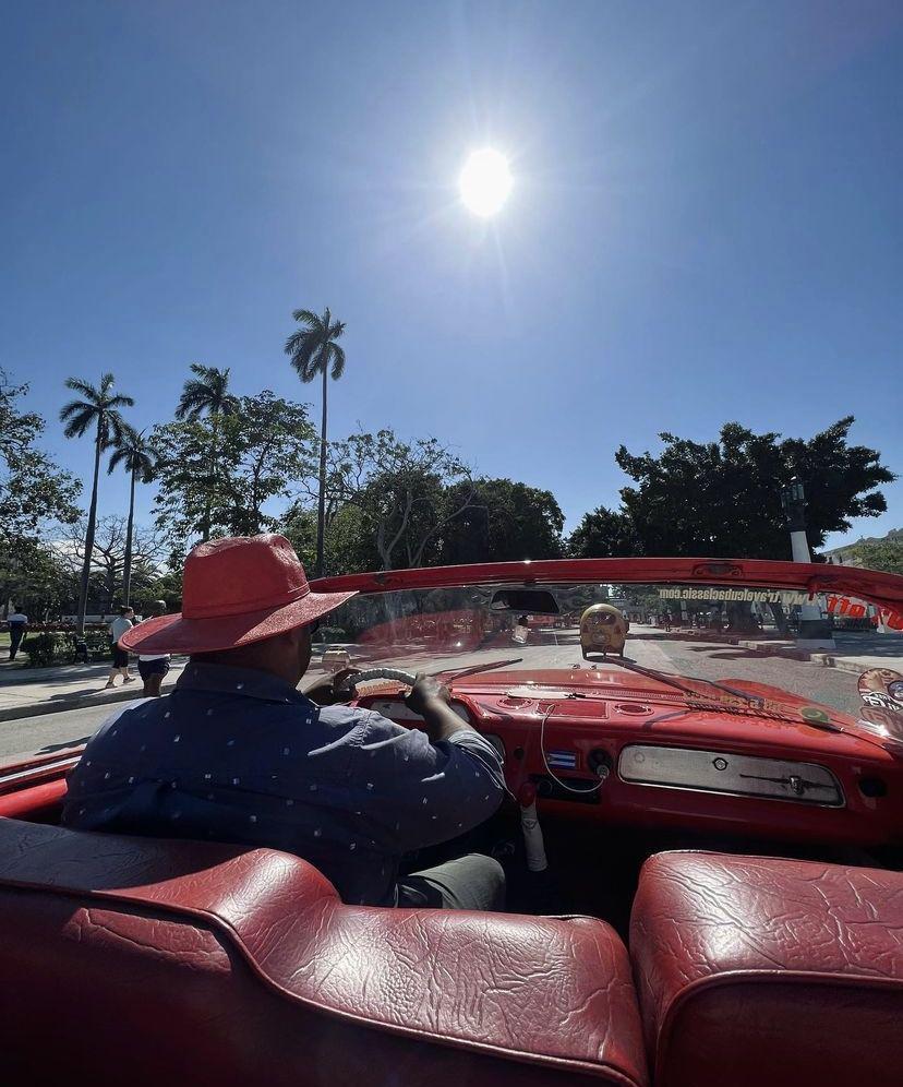 potret liburan Mew Suppasit ke Havana (instagram.com/mewsuppasit)