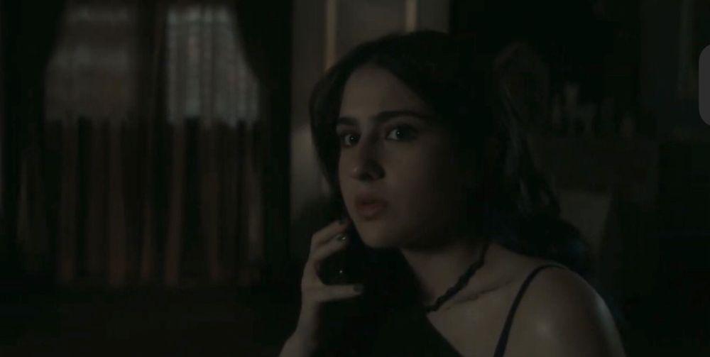 9 Fakta Gaslight, Film Thriller Perdana yang Dibintangi Sara Ali Khan