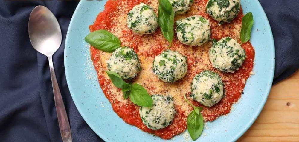 Resep Malfatti, Pasta Bola Bayam dengan Saus Tomat ala Italia
