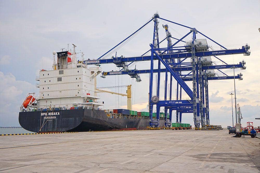4 Alasan Kenapa Keberadaan Pelabuhan Kuala Tanjung Sudah Tepat
