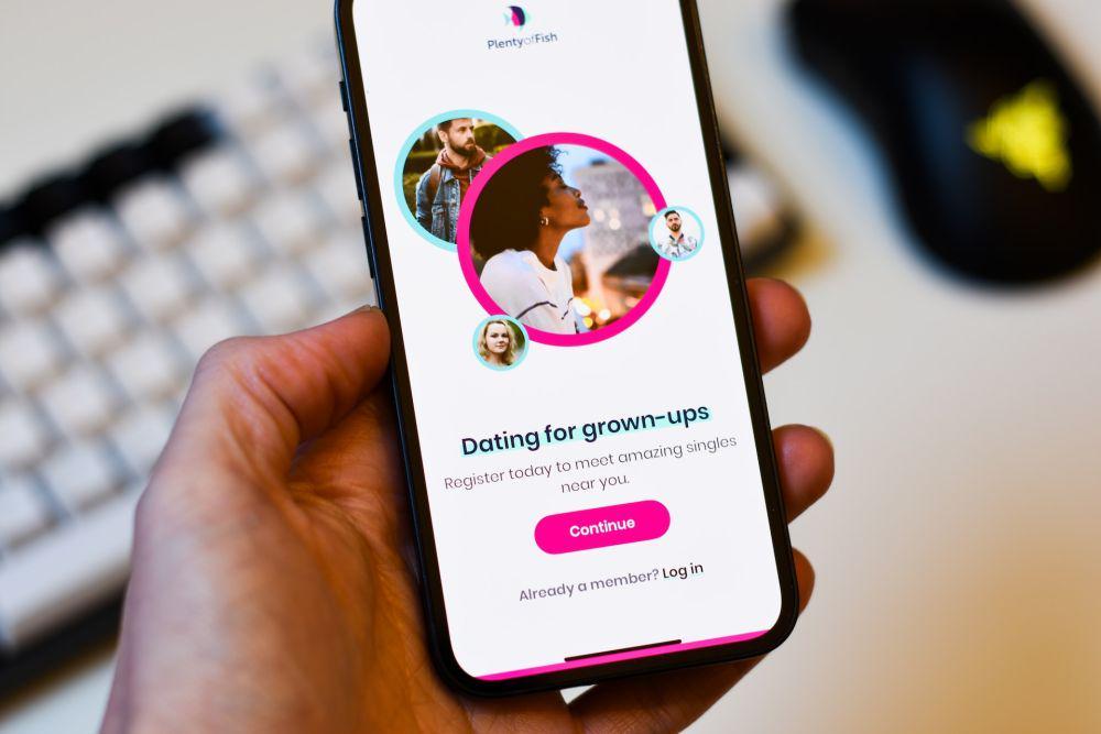 5 Cara Seleksi Match di Dating App, Selalu Teliti Cek Profil
