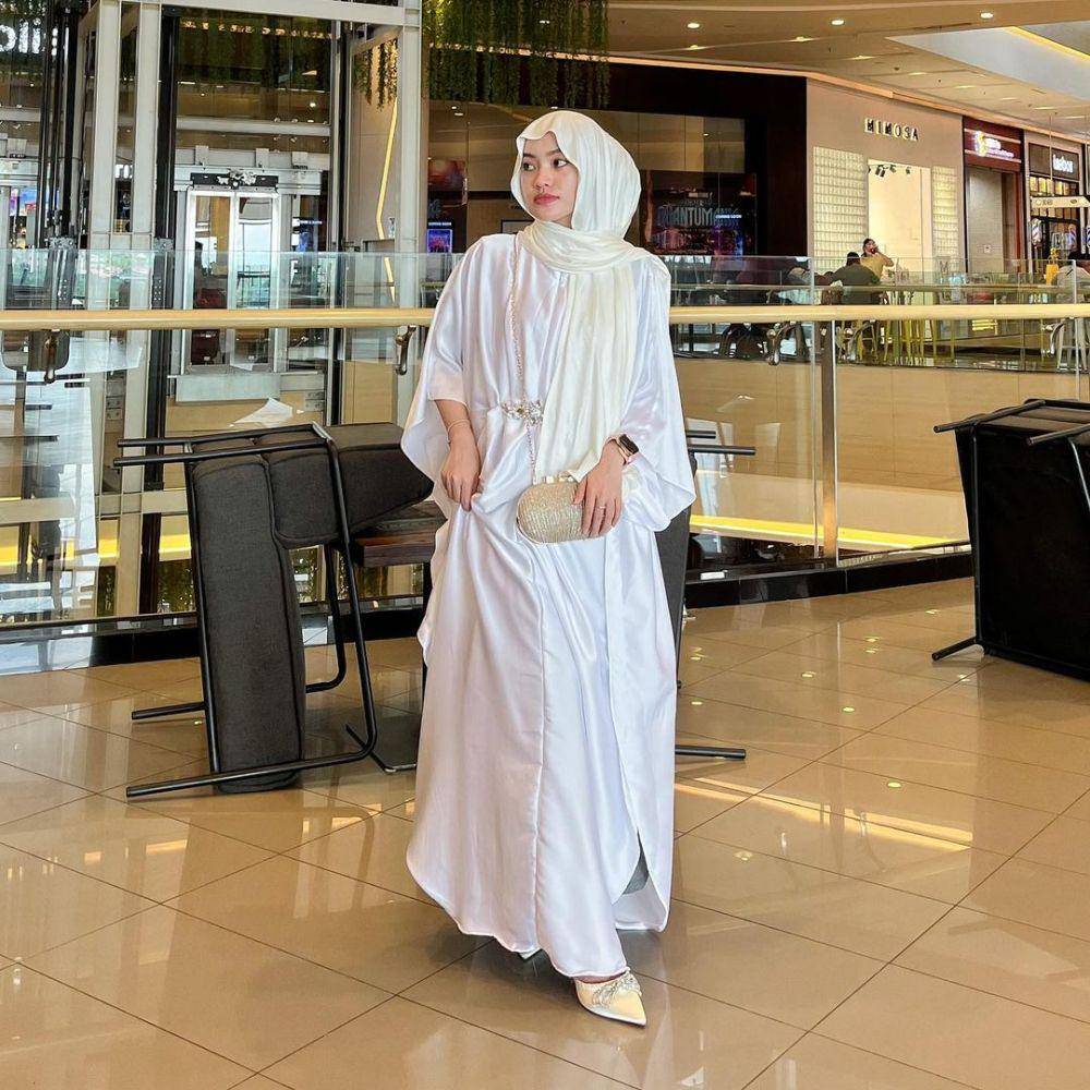 OOTD hijab untuk Lebaran hari pertama yang anggun dan elegan (instagram.com/oliviaaptr)