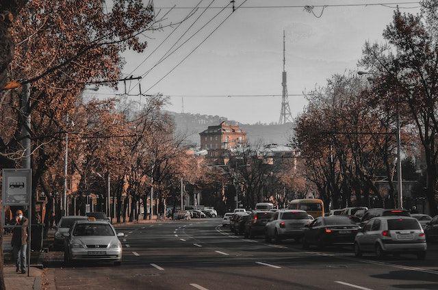 roads jammed (Pexels/blackhett)