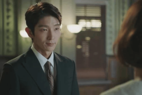 Lee Joon Gi di drama Lawless Lawyer (dok. tving/Lawless Lawyer)