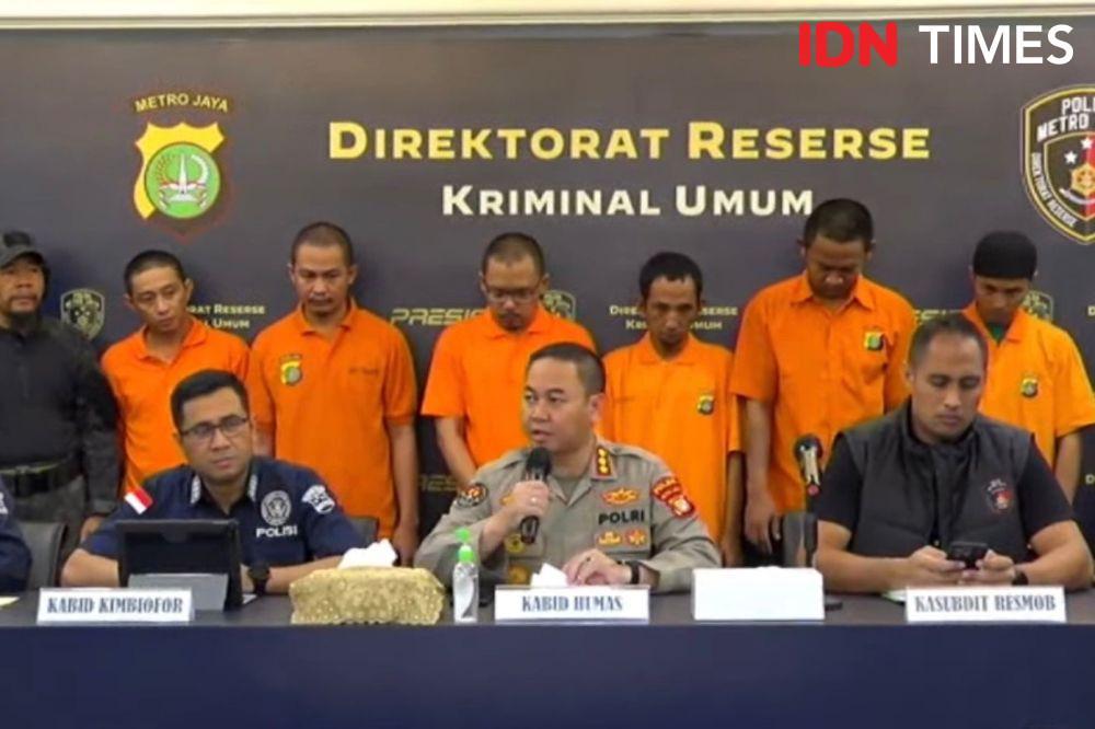 Polisi ungkap kasus pembunuhan taksi online di Tol Jagorawi dengan modus kecubung. (IDN Times/Amir Faisol)