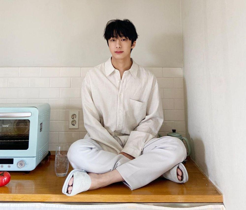 Hyungwon (instagram.com/coenffl)
